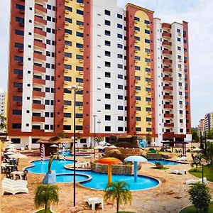 https://apto-3-quartos-no-golden-dolphin.caldasnovashotels.com